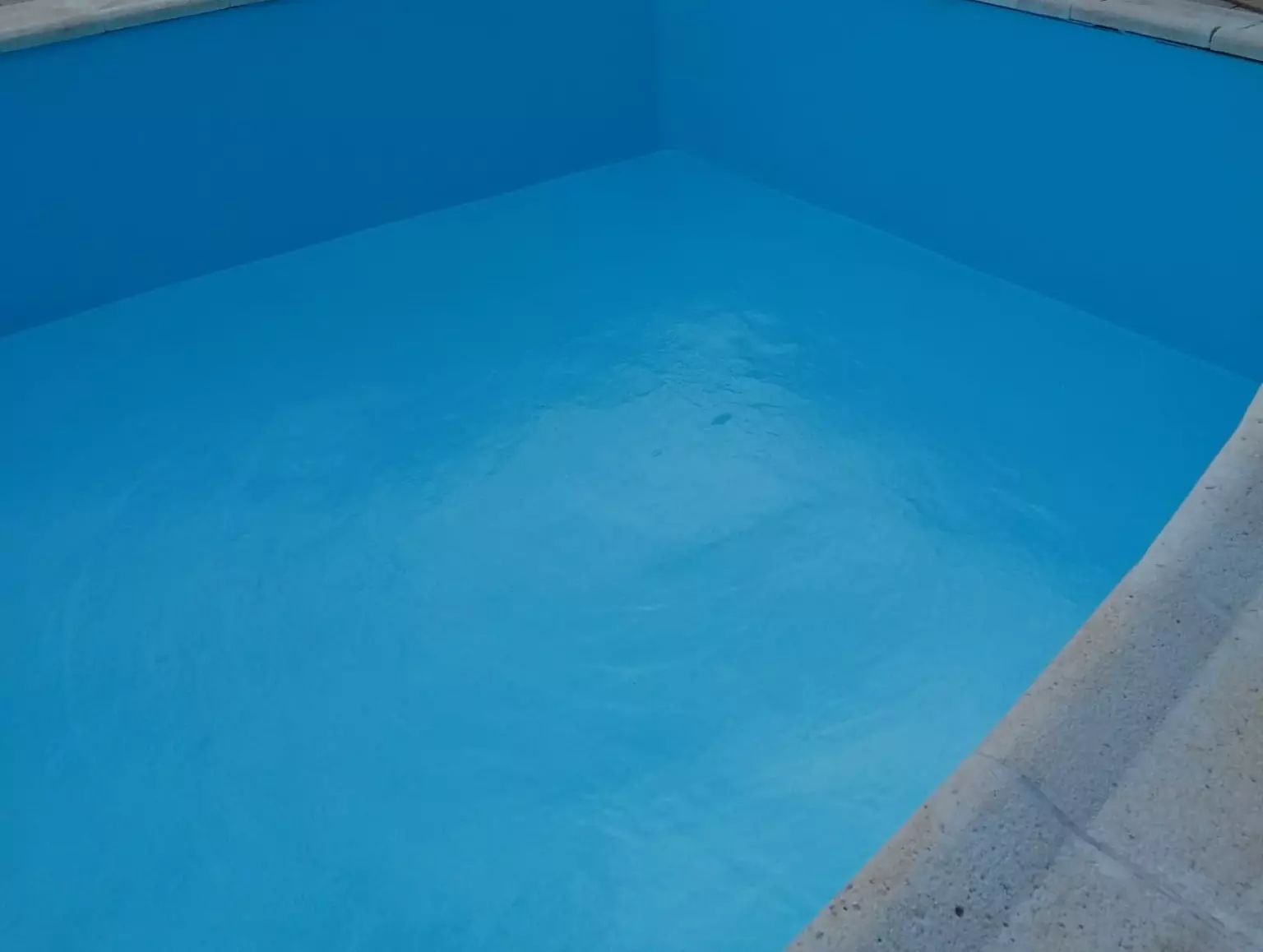 Piscina de Poliéster y Fibra